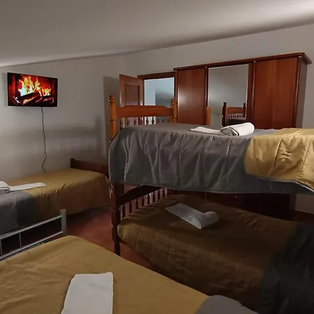 Homestay Quinta Da Casinha *
