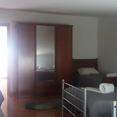 Homestay Quinta Da Casinha *